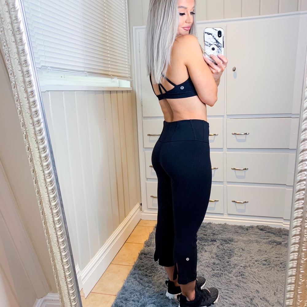 SOLD: Lululemon High Waist Leggings 4 - Picture 4 of 9